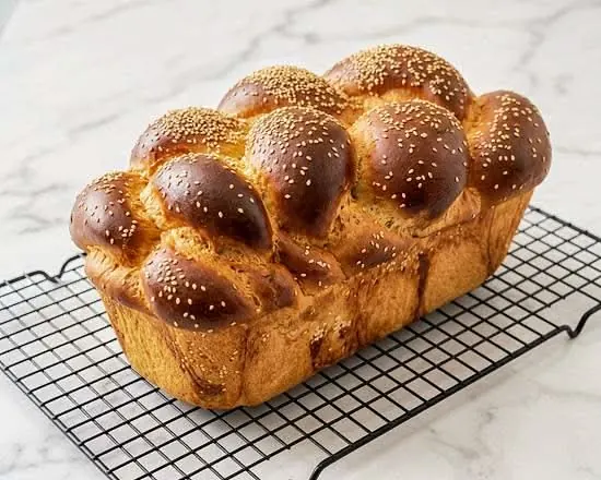 Heimishe Challah